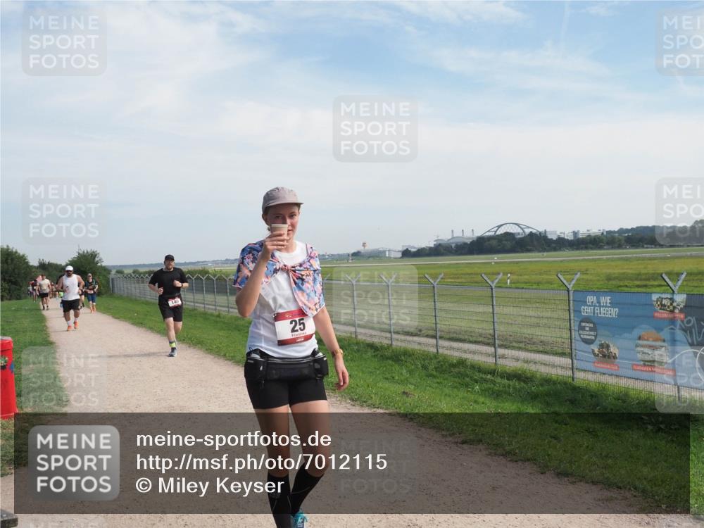 08.09.2024 - Airport Race Miley Keyser http://msf.ph/oto/7012115 08.09.2024 12:33:31 Laufen OLYMPUS, DIGITAL, CAMERA meine-sportfotos.de