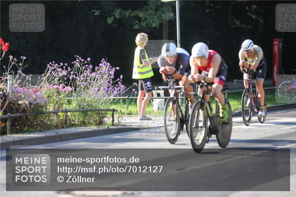 08.09.2024 - Stadtparktriathlon Zöllner http://msf.ph/oto/7012127 08.09.2024 09:09:29 Radfahren 15, 21, 25, 26, 35, 40, 44, 54, 56, 63, 72, 76, 123, 127 meine-sportfotos.de