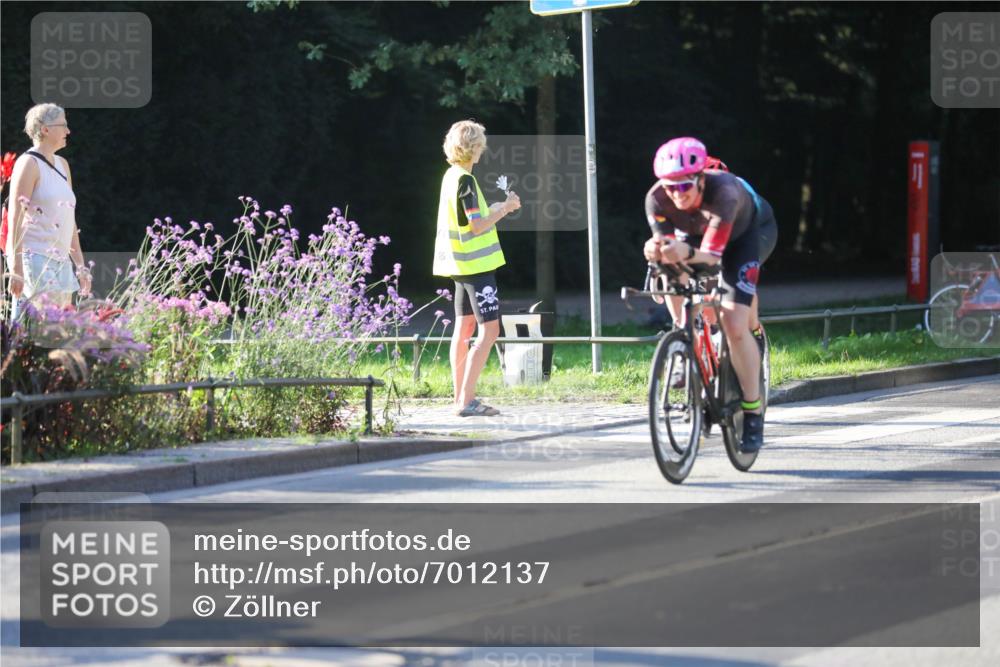 08.09.2024 - Stadtparktriathlon Zöllner http://msf.ph/oto/7012137 08.09.2024 09:09:30 Radfahren 15, 21, 25, 26, 35, 40, 44, 54, 56, 63, 72, 76, 123, 127 meine-sportfotos.de
