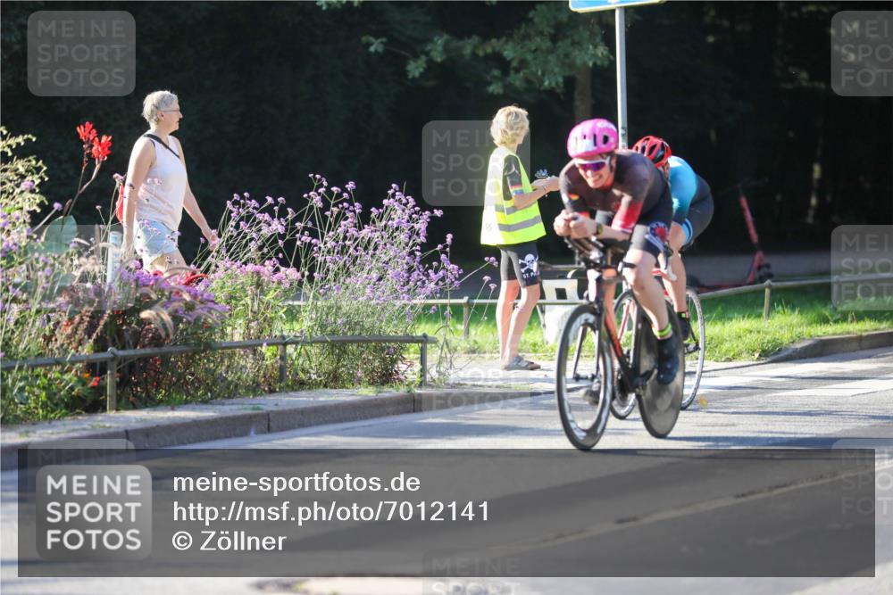08.09.2024 - Stadtparktriathlon Zöllner http://msf.ph/oto/7012141 08.09.2024 09:09:31 Radfahren 15, 21, 25, 26, 35, 40, 44, 54, 56, 63, 72, 76, 109, 123, 127 meine-sportfotos.de