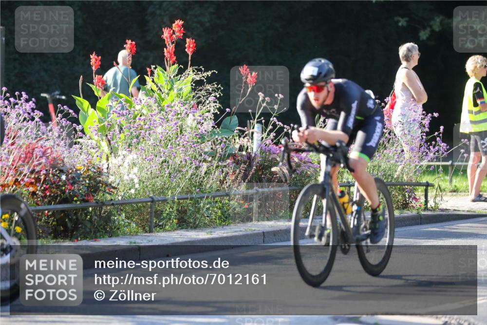 08.09.2024 - Stadtparktriathlon Zöllner http://msf.ph/oto/7012161 08.09.2024 09:09:32 Radfahren 15, 21, 25, 26, 35, 40, 44, 54, 56, 72, 76, 109, 123, 127 meine-sportfotos.de