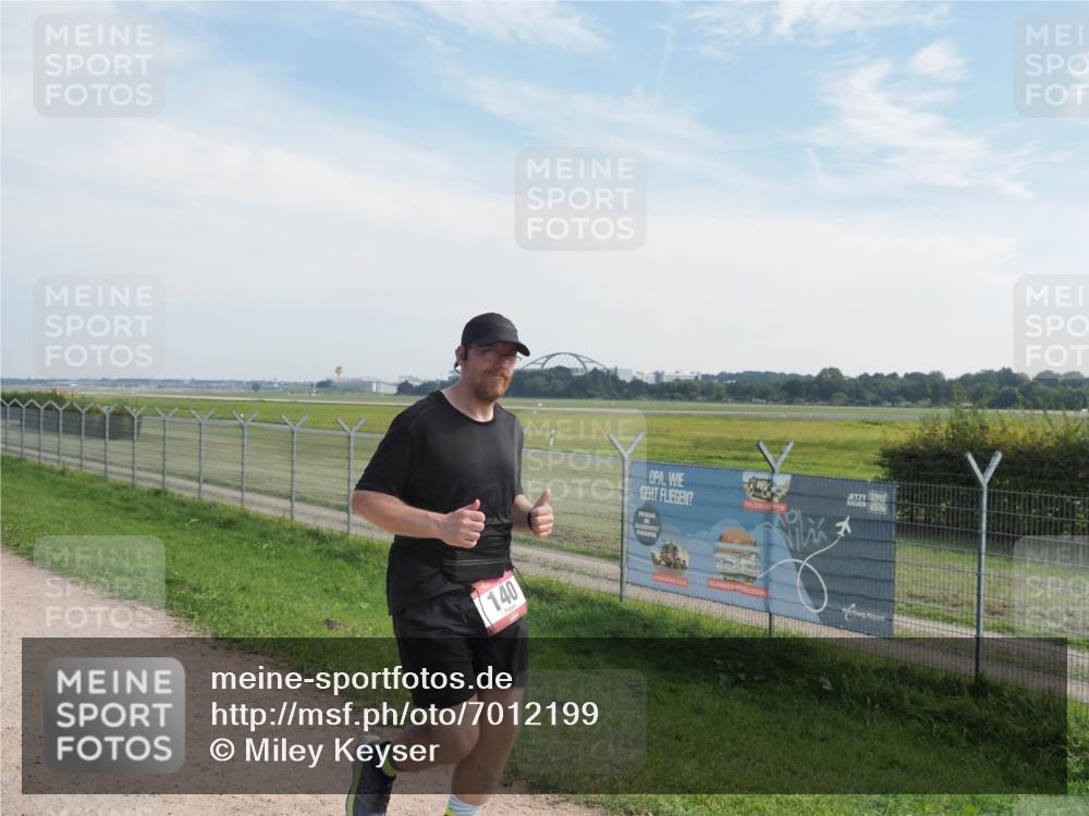 08.09.2024 - Airport Race Miley Keyser http://msf.ph/oto/7012199 08.09.2024 12:33:35 Laufen OLYMPUS, DIGITAL, CAMERA meine-sportfotos.de