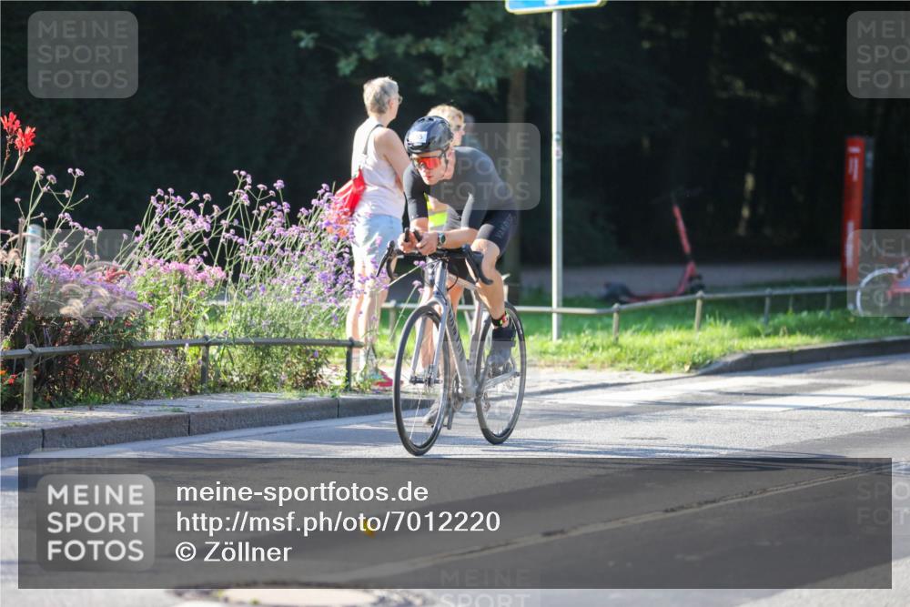 08.09.2024 - Stadtparktriathlon Zöllner http://msf.ph/oto/7012220 08.09.2024 09:09:38 Radfahren 25, 26, 35, 37, 56, 72, 80, 100, 109, 123 meine-sportfotos.de