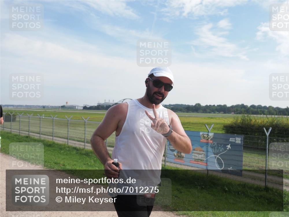 08.09.2024 - Airport Race Miley Keyser http://msf.ph/oto/7012275 08.09.2024 12:33:39 Laufen OLYMPUS, DIGITAL, CAMERA meine-sportfotos.de