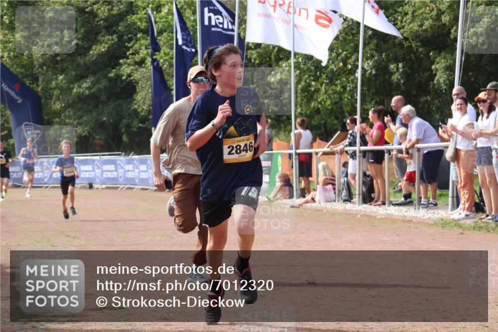 08.09.2024 - Airport Race Strokosch-Dieckow http://msf.ph/oto/7012320 08.09.2024 12:04:40 Ziel 687, 2632, 2666, 2846, 2857 meine-sportfotos.de