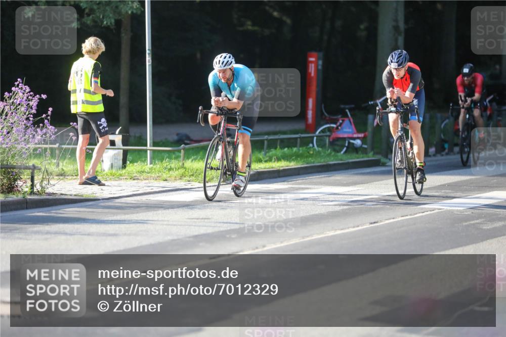 08.09.2024 - Stadtparktriathlon Zöllner http://msf.ph/oto/7012329 08.09.2024 09:09:56 Radfahren 10, 20, 31, 69, 71, 83, 89, 94, 98, 107, 108, 113, 125 meine-sportfotos.de