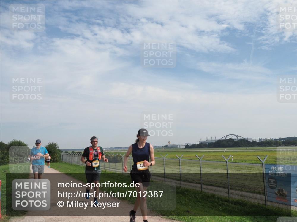 08.09.2024 - Airport Race Miley Keyser http://msf.ph/oto/7012387 08.09.2024 12:33:44 Laufen OLYMPUS, DIGITAL, CAMERA meine-sportfotos.de