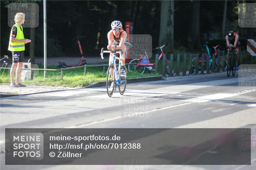 08.09.2024 - Stadtparktriathlon Zöllner http://msf.ph/oto/7012388 08.09.2024 09:10:03 Radfahren 10, 20, 69, 71, 87, 89, 94, 98 meine-sportfotos.de