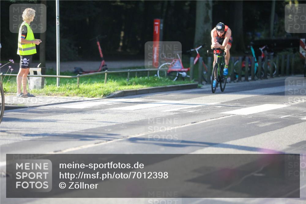 08.09.2024 - Stadtparktriathlon Zöllner http://msf.ph/oto/7012398 08.09.2024 09:10:04 Radfahren 10, 20, 69, 71, 87, 94, 98 meine-sportfotos.de