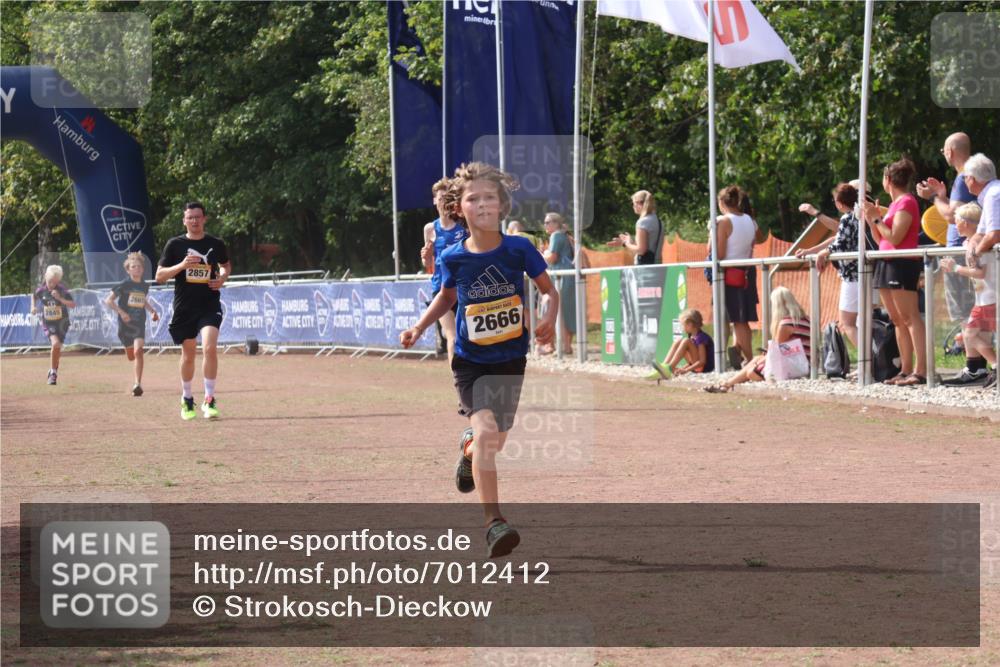 08.09.2024 - Airport Race Strokosch-Dieckow http://msf.ph/oto/7012412 08.09.2024 12:04:44 Ziel 687, 2666, 2845, 2857 meine-sportfotos.de
