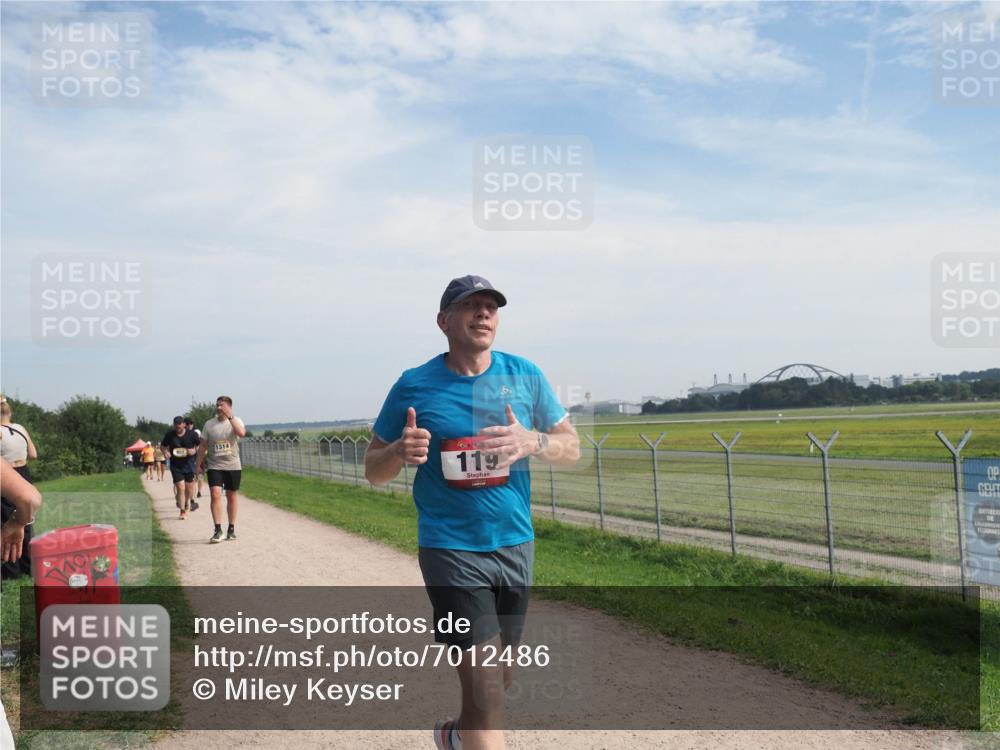 08.09.2024 - Airport Race Miley Keyser http://msf.ph/oto/7012486 08.09.2024 12:33:47 Laufen OLYMPUS, DIGITAL, CAMERA meine-sportfotos.de