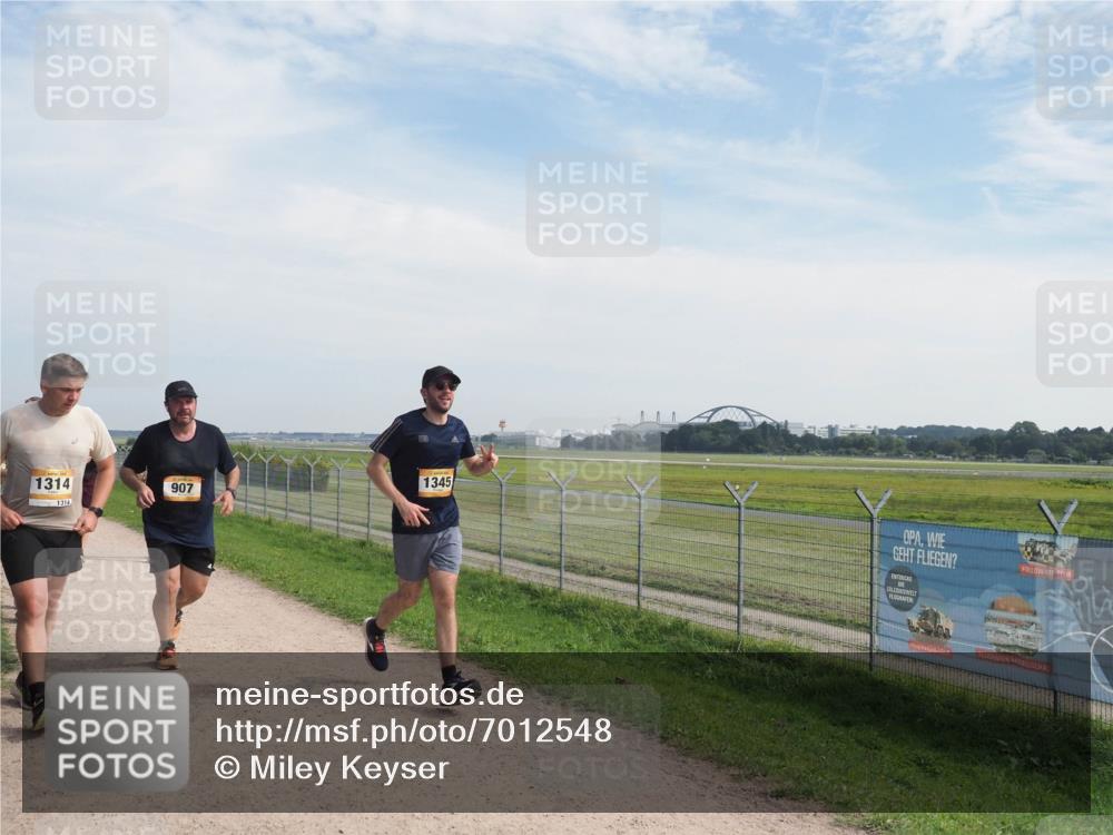 08.09.2024 - Airport Race Miley Keyser http://msf.ph/oto/7012548 08.09.2024 12:33:52 Laufen OLYMPUS, DIGITAL, CAMERA meine-sportfotos.de