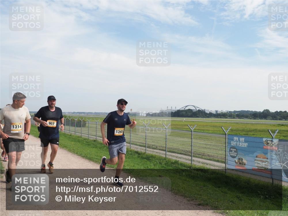 08.09.2024 - Airport Race Miley Keyser http://msf.ph/oto/7012552 08.09.2024 12:33:52 Laufen OLYMPUS, DIGITAL, CAMERA meine-sportfotos.de