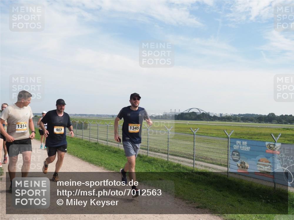 08.09.2024 - Airport Race Miley Keyser http://msf.ph/oto/7012563 08.09.2024 12:33:53 Laufen OLYMPUS, DIGITAL, CAMERA meine-sportfotos.de