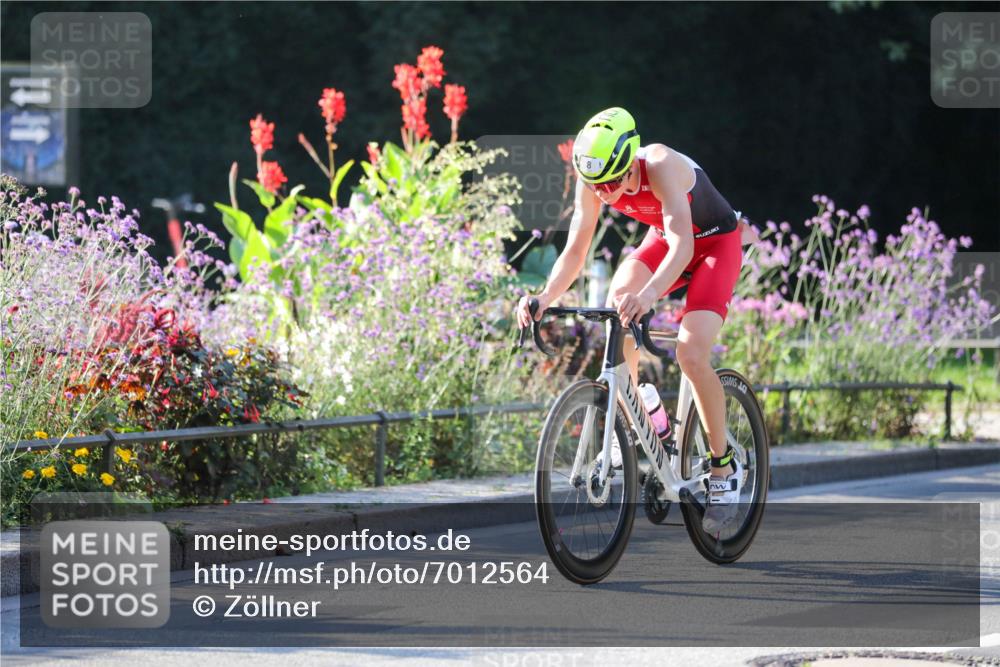 08.09.2024 - Stadtparktriathlon Zöllner http://msf.ph/oto/7012564 08.09.2024 09:10:40 Radfahren 8, 131, 159 meine-sportfotos.de