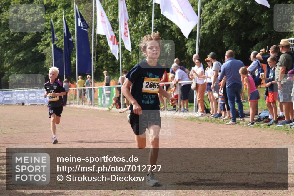 08.09.2024 - Airport Race Strokosch-Dieckow http://msf.ph/oto/7012727 08.09.2024 12:04:51 Ziel 2845, 2857 meine-sportfotos.de