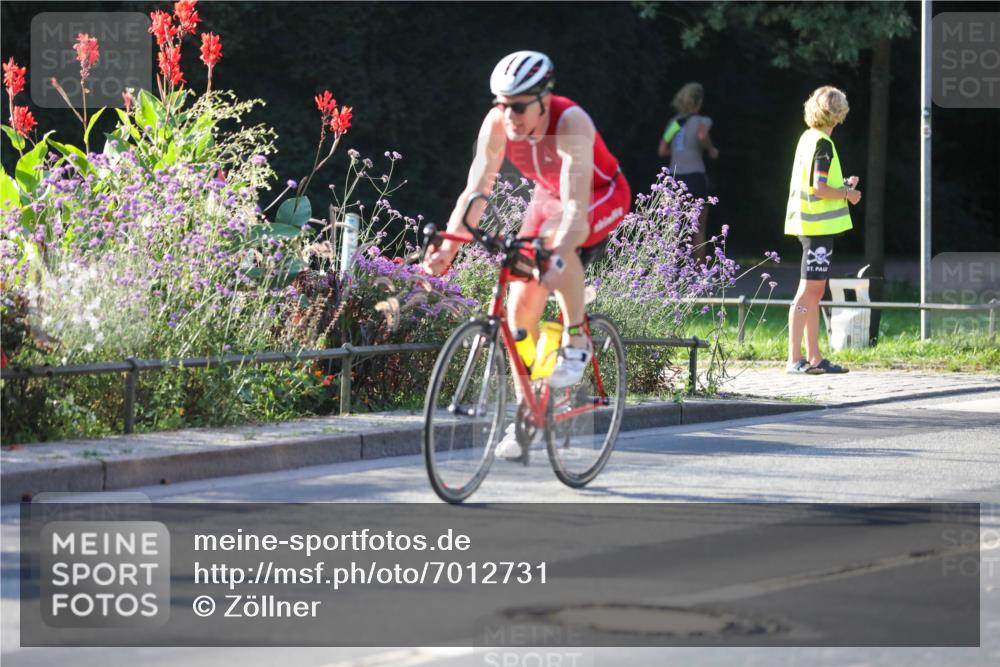 08.09.2024 - Stadtparktriathlon Zöllner http://msf.ph/oto/7012731 08.09.2024 09:11:18 Radfahren 2, 7 meine-sportfotos.de