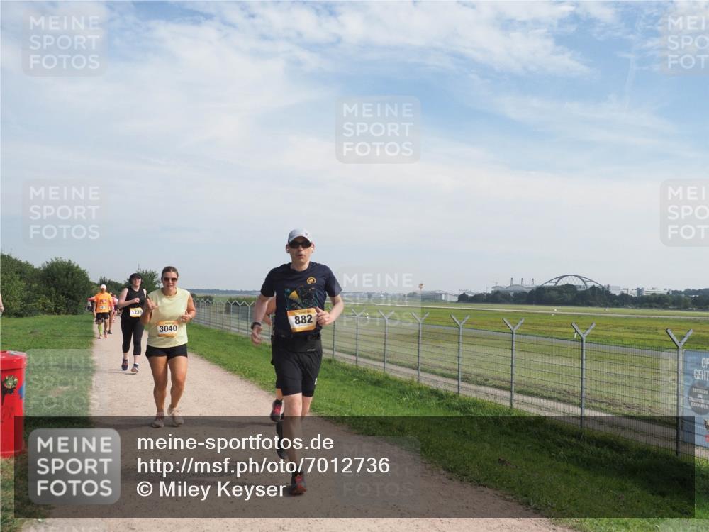 08.09.2024 - Airport Race Miley Keyser http://msf.ph/oto/7012736 08.09.2024 12:34:02 Laufen OLYMPUS, DIGITAL, CAMERA meine-sportfotos.de