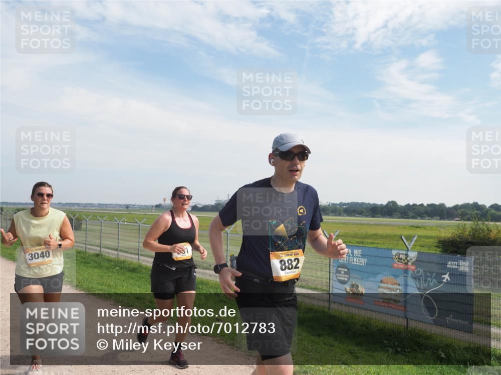 08.09.2024 - Airport Race Miley Keyser http://msf.ph/oto/7012783 08.09.2024 12:34:03 Laufen OLYMPUS, DIGITAL, CAMERA meine-sportfotos.de