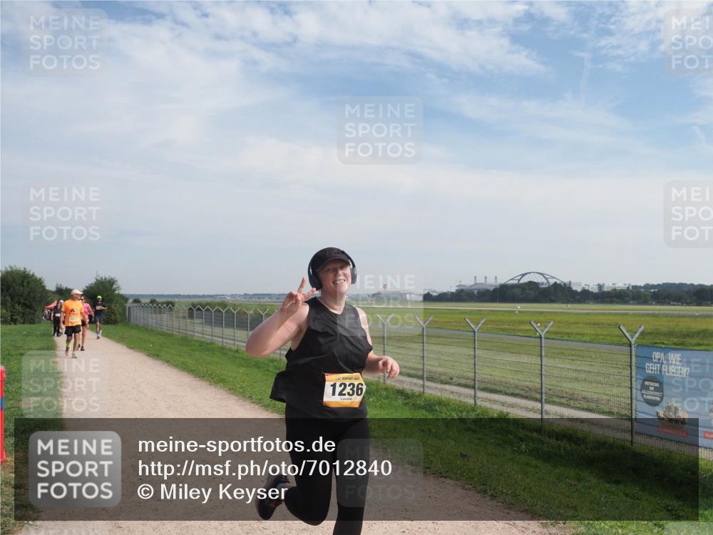 08.09.2024 - Airport Race Miley Keyser http://msf.ph/oto/7012840 08.09.2024 12:34:06 Laufen OLYMPUS, DIGITAL, CAMERA meine-sportfotos.de