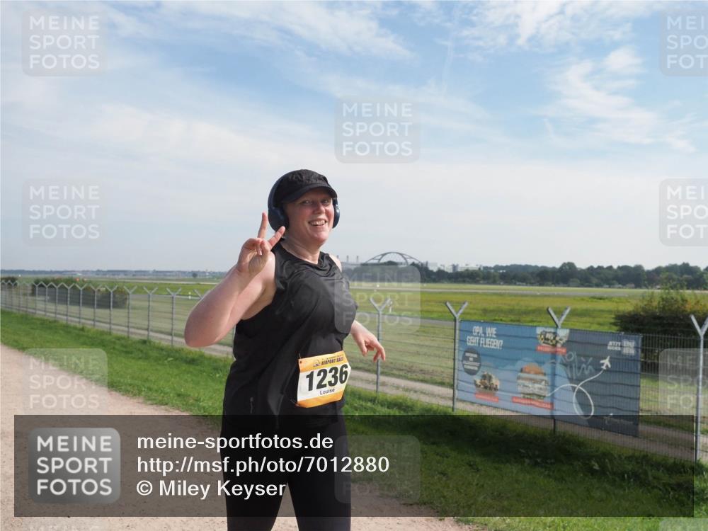 08.09.2024 - Airport Race Miley Keyser http://msf.ph/oto/7012880 08.09.2024 12:34:06 Laufen OLYMPUS, DIGITAL, CAMERA meine-sportfotos.de