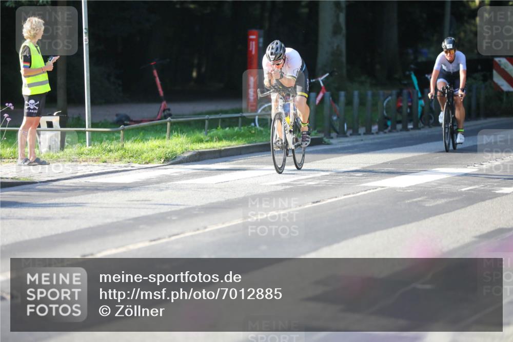 08.09.2024 - Stadtparktriathlon Zöllner http://msf.ph/oto/7012885 08.09.2024 09:12:05 Radfahren 17, 60, 61, 151, 173 meine-sportfotos.de