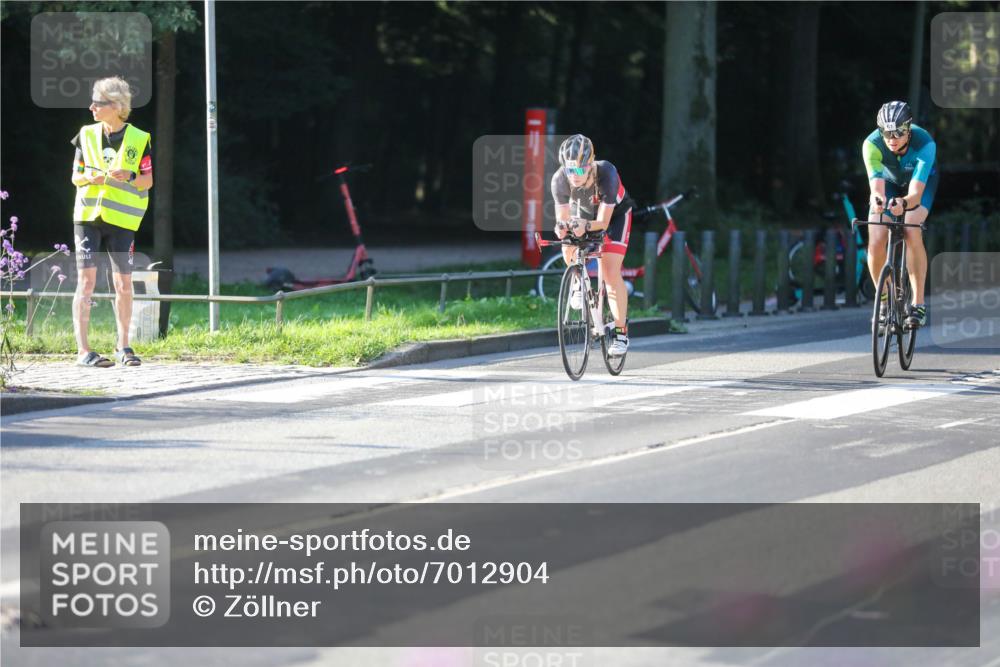 08.09.2024 - Stadtparktriathlon Zöllner http://msf.ph/oto/7012904 08.09.2024 09:12:11 Radfahren 61, 114, 163, 173 meine-sportfotos.de