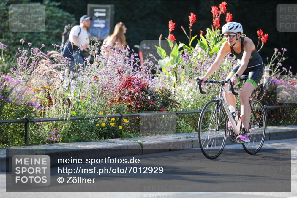 08.09.2024 - Stadtparktriathlon Zöllner http://msf.ph/oto/7012929 08.09.2024 09:12:18 Radfahren 38, 114, 163 meine-sportfotos.de