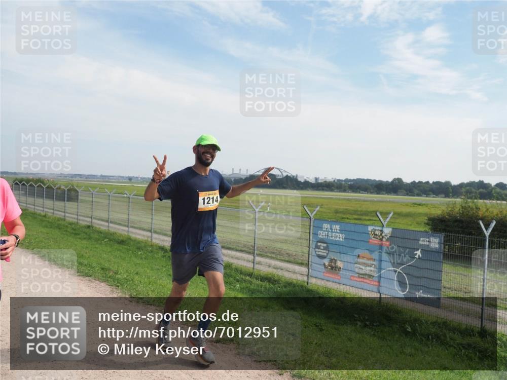 08.09.2024 - Airport Race Miley Keyser http://msf.ph/oto/7012951 08.09.2024 12:34:15 Laufen OLYMPUS, DIGITAL, CAMERA meine-sportfotos.de