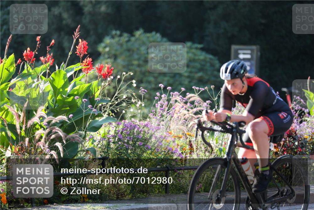08.09.2024 - Stadtparktriathlon Zöllner http://msf.ph/oto/7012980 08.09.2024 09:12:35 Radfahren 68, 82, 88, 104, 132, 150, 157 meine-sportfotos.de