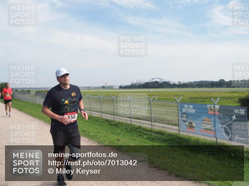 08.09.2024 - Airport Race Miley Keyser http://msf.ph/oto/7013042 08.09.2024 12:34:20 Laufen OLYMPUS, DIGITAL, CAMERA meine-sportfotos.de