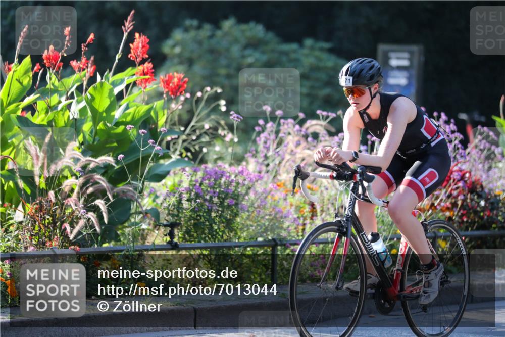 08.09.2024 - Stadtparktriathlon Zöllner http://msf.ph/oto/7013044 08.09.2024 09:12:47 Radfahren 19, 58, 68, 82, 88, 156, 171 meine-sportfotos.de