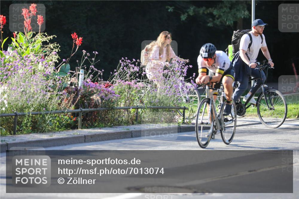 08.09.2024 - Stadtparktriathlon Zöllner http://msf.ph/oto/7013074 08.09.2024 09:12:56 Radfahren 19, 58, 86, 156, 180 meine-sportfotos.de