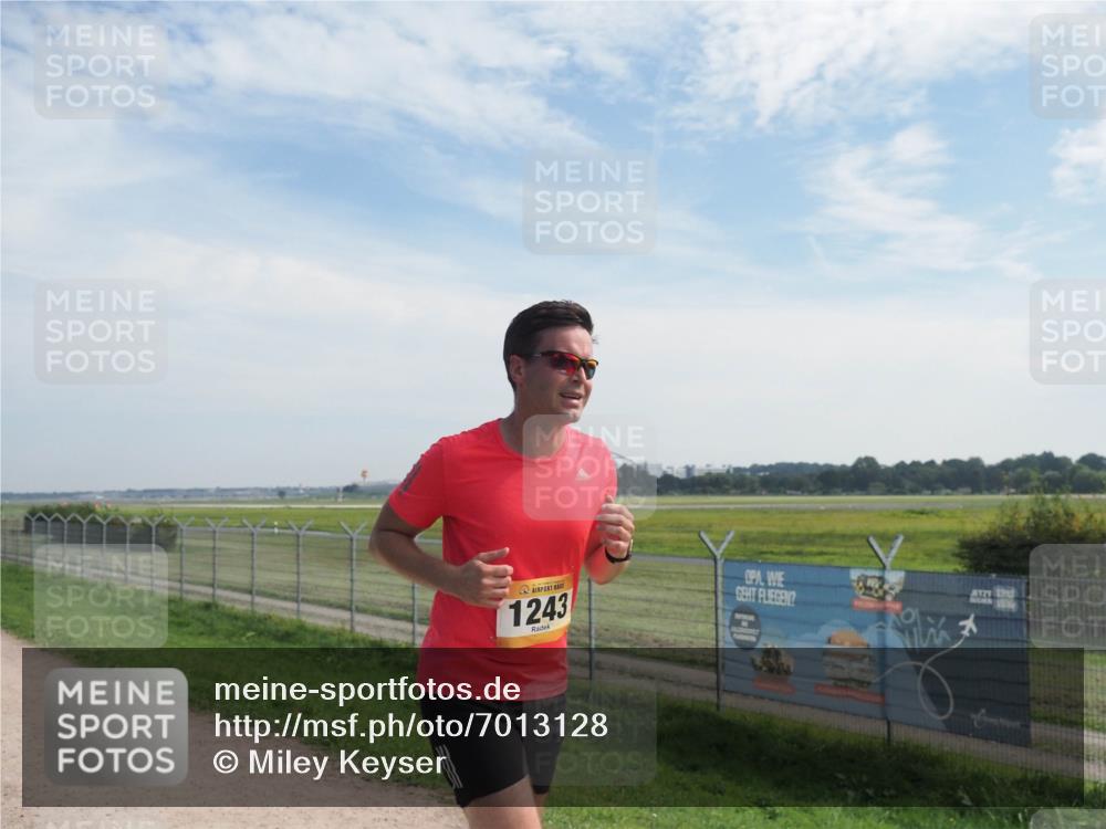 08.09.2024 - Airport Race Miley Keyser http://msf.ph/oto/7013128 08.09.2024 12:34:25 Laufen OLYMPUS, DIGITAL, CAMERA meine-sportfotos.de