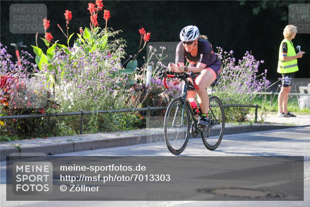 08.09.2024 - Stadtparktriathlon Zöllner http://msf.ph/oto/7013303 08.09.2024 09:14:04 Radfahren 3, 33, 62, 78, 91, 102, 135, 145, 164 meine-sportfotos.de
