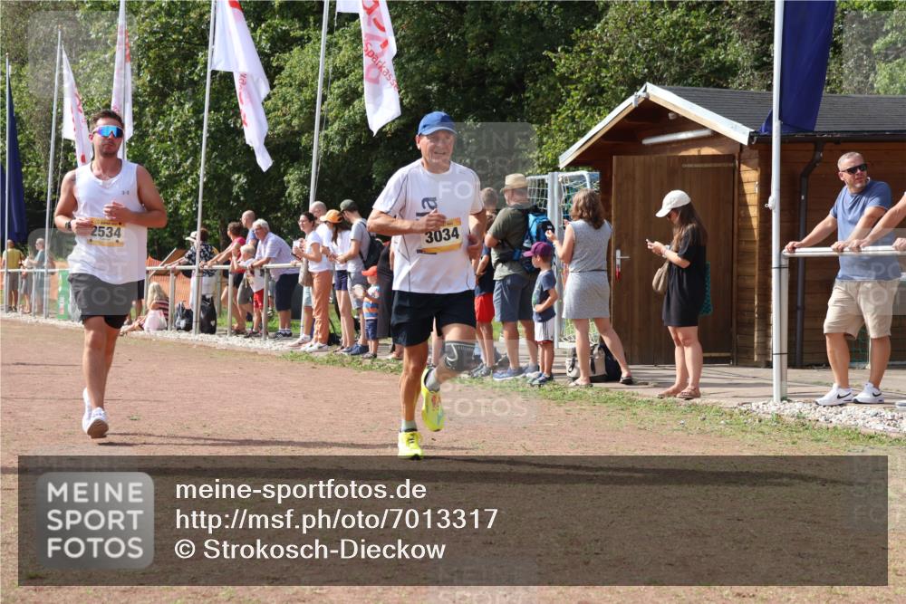 08.09.2024 - Airport Race Strokosch-Dieckow http://msf.ph/oto/7013317 08.09.2024 12:05:17 Ziel 1227, 2526, 2534, 2659, 2735, 2753, 3034 meine-sportfotos.de