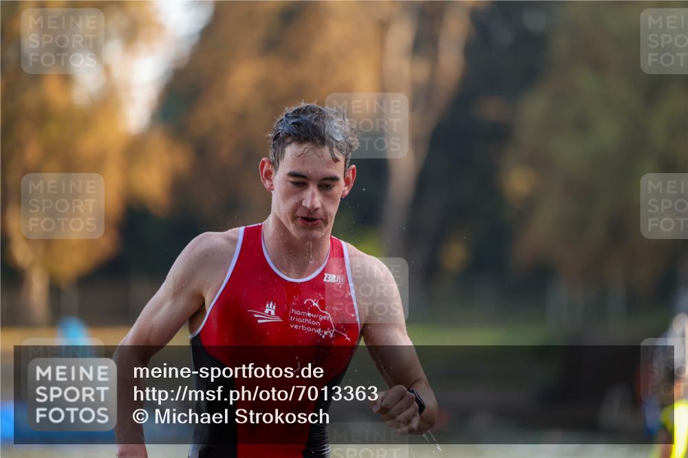 08.09.2024 - Stadtparktriathlon Michael Strokosch http://msf.ph/oto/7013363 08.09.2024 08:44:00 Schwimmen 13 meine-sportfotos.de