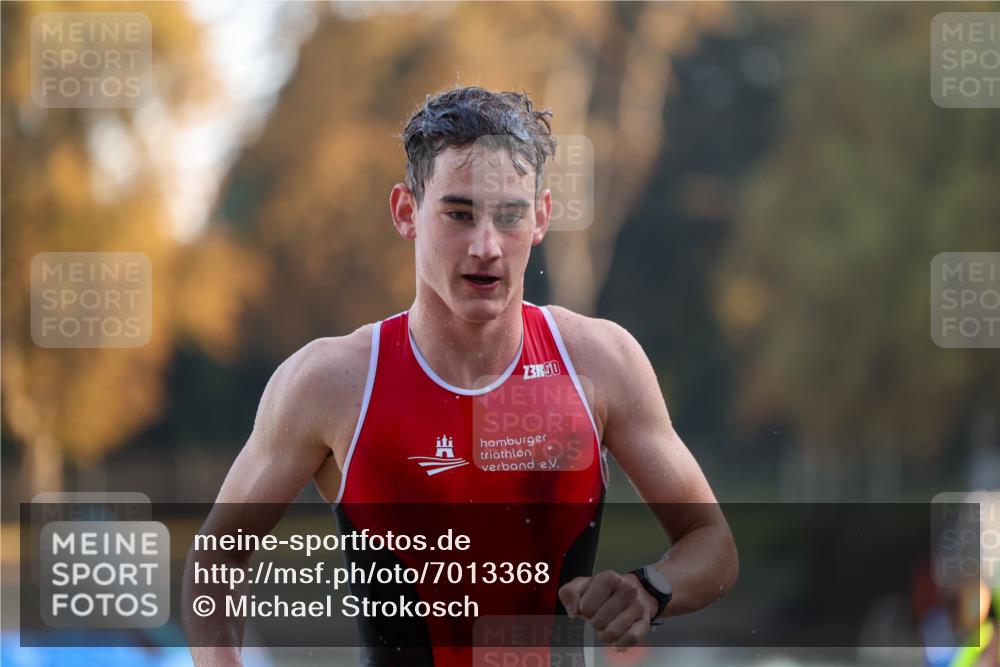 08.09.2024 - Stadtparktriathlon Michael Strokosch http://msf.ph/oto/7013368 08.09.2024 08:44:00 Schwimmen 13 meine-sportfotos.de