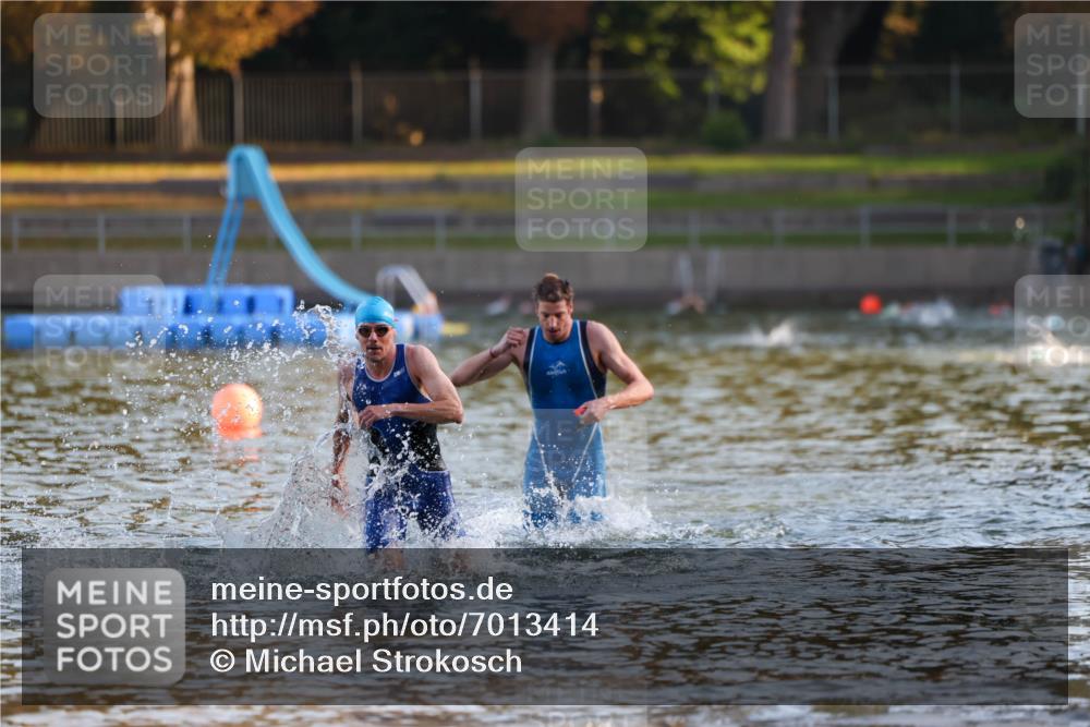 08.09.2024 - Stadtparktriathlon Michael Strokosch http://msf.ph/oto/7013414 08.09.2024 08:44:14 Schwimmen 7, 10 meine-sportfotos.de