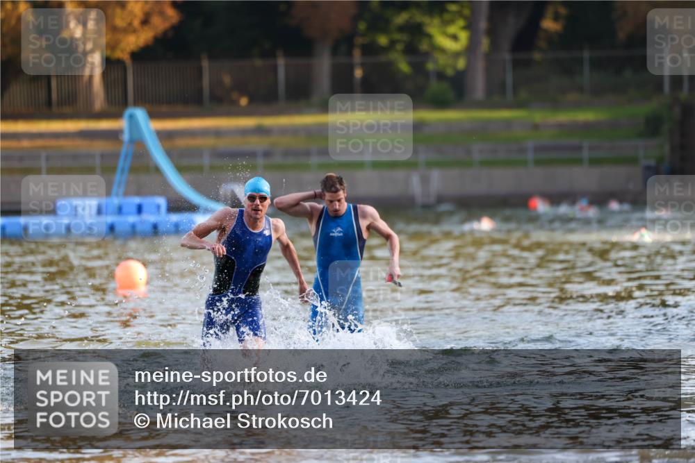 08.09.2024 - Stadtparktriathlon Michael Strokosch http://msf.ph/oto/7013424 08.09.2024 08:44:14 Schwimmen 7, 10 meine-sportfotos.de
