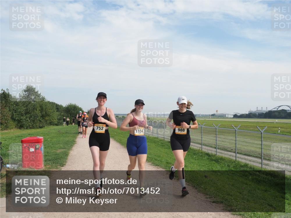 08.09.2024 - Airport Race Miley Keyser http://msf.ph/oto/7013452 08.09.2024 12:34:43 Laufen OLYMPUS, DIGITAL, CAMERA meine-sportfotos.de