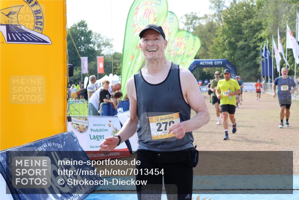 08.09.2024 - Airport Race Strokosch-Dieckow http://msf.ph/oto/7013454 08.09.2024 13:01:03 Ziel 279, 613, 895, 908, 1452 meine-sportfotos.de