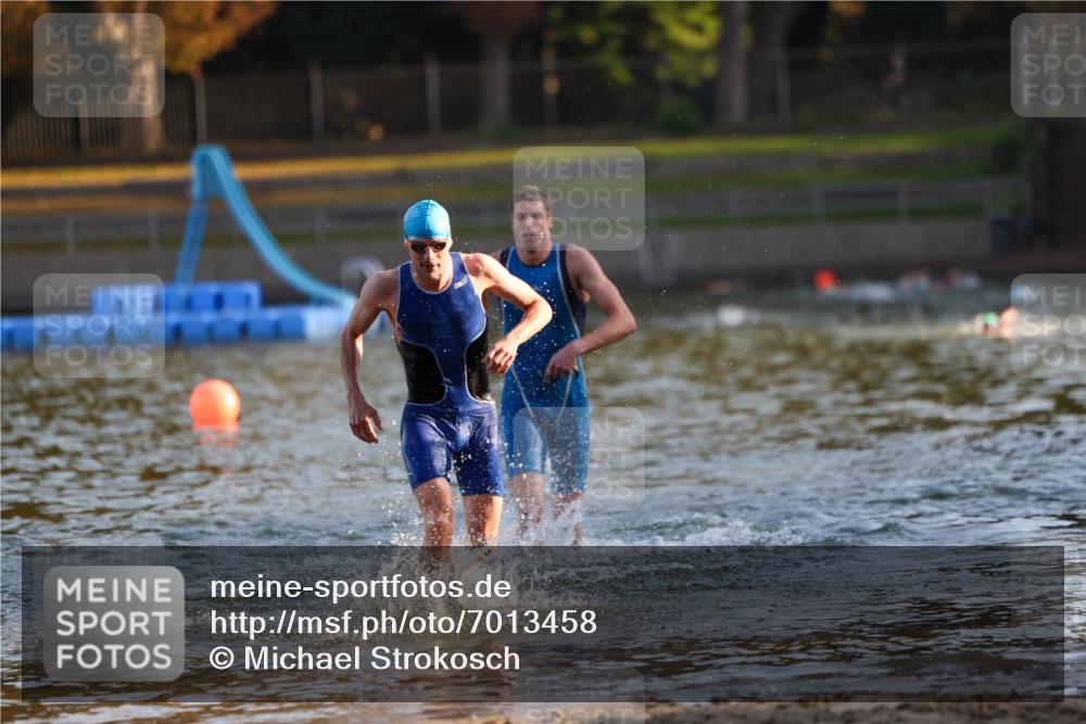 08.09.2024 - Stadtparktriathlon Michael Strokosch http://msf.ph/oto/7013458 08.09.2024 08:44:15 Schwimmen 7, 10 meine-sportfotos.de