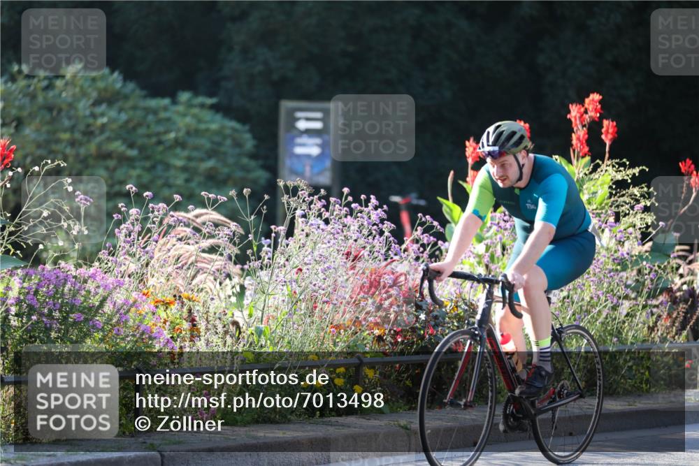 08.09.2024 - Stadtparktriathlon Zöllner http://msf.ph/oto/7013498 08.09.2024 09:14:38 Radfahren 29, 47, 64, 66, 146, 168 meine-sportfotos.de