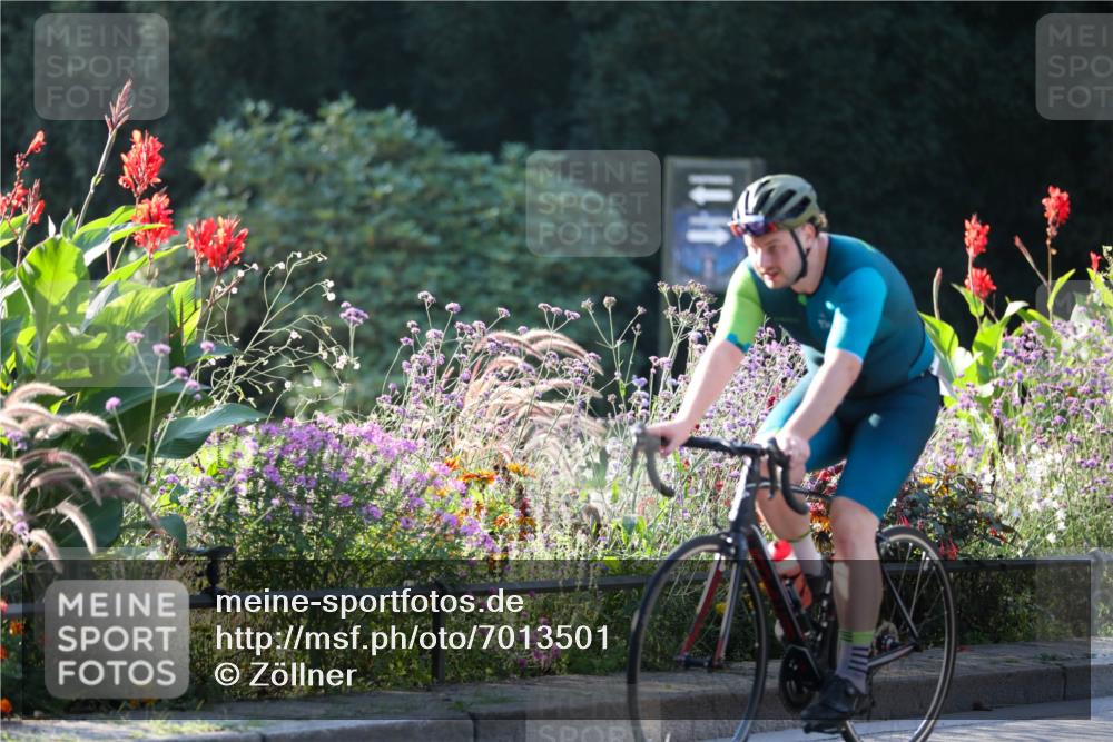 08.09.2024 - Stadtparktriathlon Zöllner http://msf.ph/oto/7013501 08.09.2024 09:14:38 Radfahren 29, 47, 64, 66, 146, 168 meine-sportfotos.de