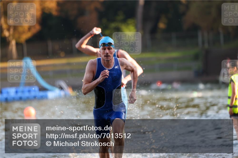 08.09.2024 - Stadtparktriathlon Michael Strokosch http://msf.ph/oto/7013512 08.09.2024 08:44:18 Schwimmen 7, 10 meine-sportfotos.de