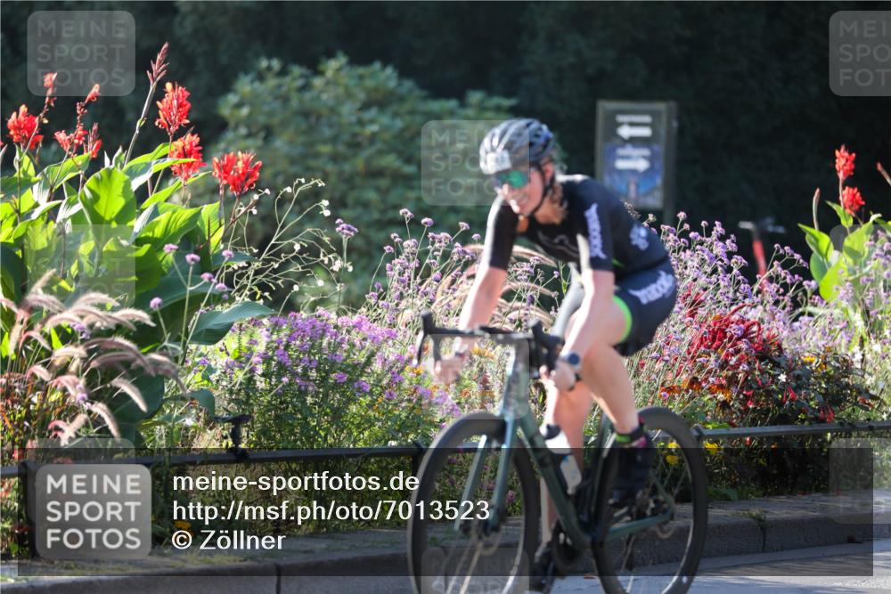08.09.2024 - Stadtparktriathlon Zöllner http://msf.ph/oto/7013523 08.09.2024 09:14:44 Radfahren 34, 66, 93, 115, 168 meine-sportfotos.de