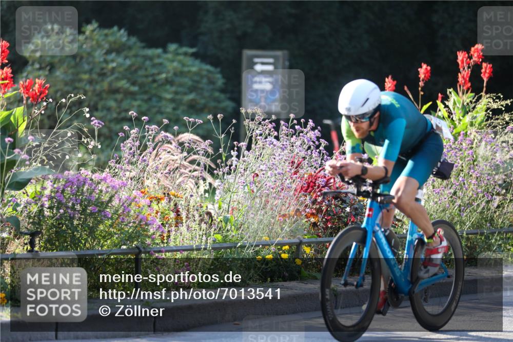 08.09.2024 - Stadtparktriathlon Zöllner http://msf.ph/oto/7013541 08.09.2024 09:14:48 Radfahren 34, 46, 66, 67, 93, 115, 120 meine-sportfotos.de