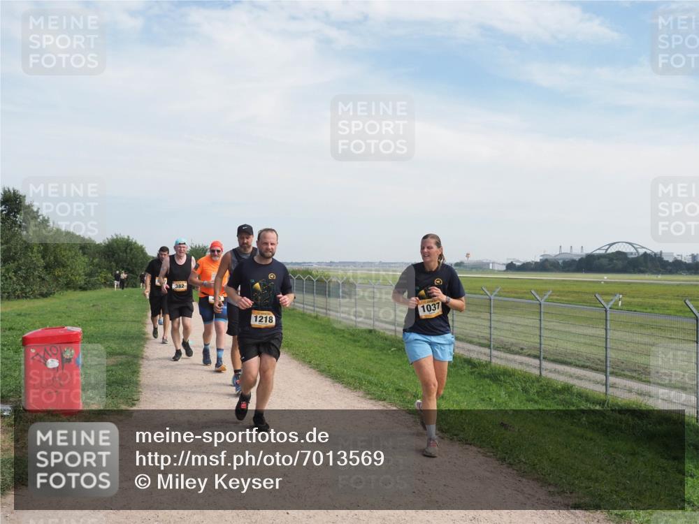 08.09.2024 - Airport Race Miley Keyser http://msf.ph/oto/7013569 08.09.2024 12:34:51 Laufen OLYMPUS, DIGITAL, CAMERA meine-sportfotos.de