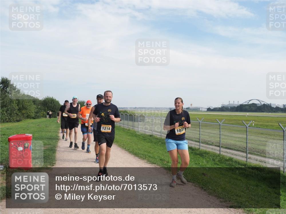 08.09.2024 - Airport Race Miley Keyser http://msf.ph/oto/7013573 08.09.2024 12:34:51 Laufen OLYMPUS, DIGITAL, CAMERA meine-sportfotos.de